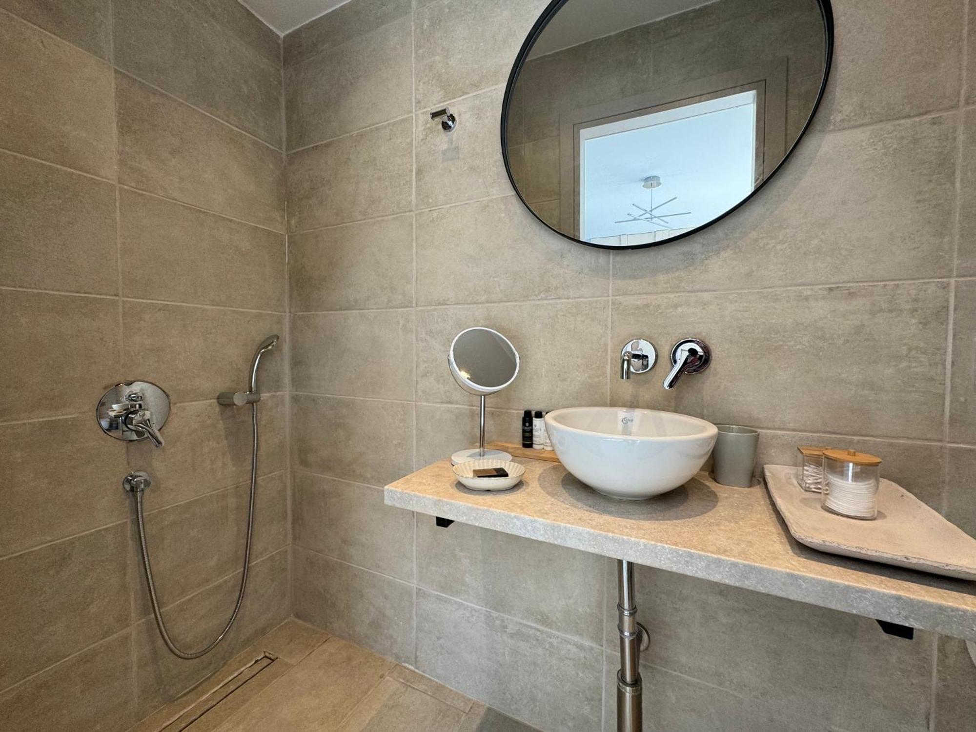 לוטראקי Topos Luxury Stay Heraion מראה חיצוני תמונה