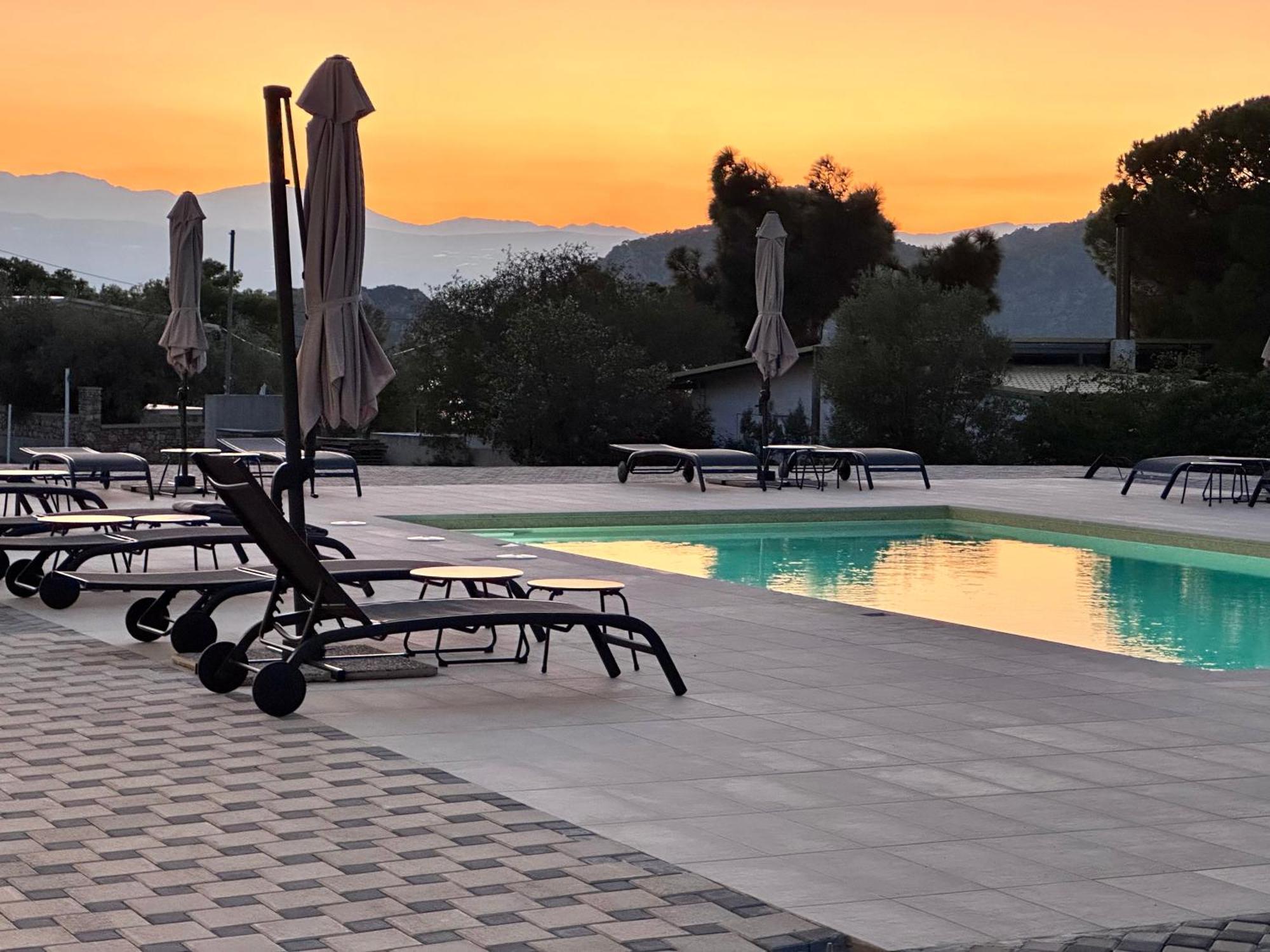 לוטראקי Topos Luxury Stay Heraion מראה חיצוני תמונה